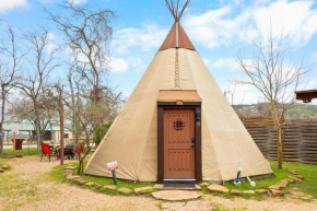 Sitting Bull - Tipi 6
